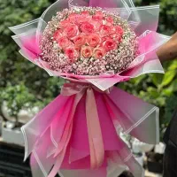 دسته گل رز درجه یک به قیمت پخش