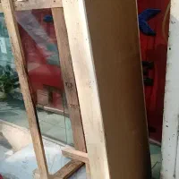 نیمکت چوبی
