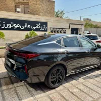 کی ام سی J7 مدل ۱۴۰۴