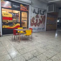 مغازه ساندویچی