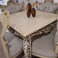 میز ناهارخوری ۴ نفره کلاسیک سلطنتی