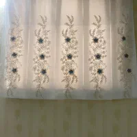سه تا پرده  پنجره قد ۱مترو ۳۳سانت وعرض۱/۵متر