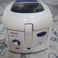 یک دستگاه سرخ کن