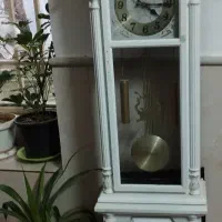 ساعت ایستاده سالم