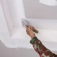 گچکار ی سفیدکار کاشیکار ی سرامیک کار تعمیرات داخلی