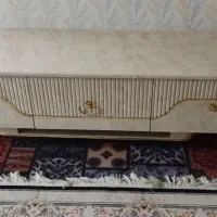 زیر تلویزیون