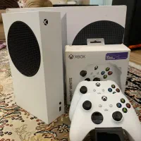 xbox series s 512 در حد اکبند دو دسته