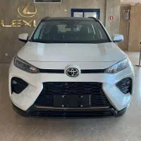 تویوتاوایلدلندر4WDفول دودیفرانسیل بنزینی سفید2025