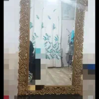 آینه و کنسول سالم تمیز