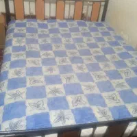 تخت خواب دونفره فلزی