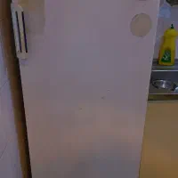 یخچال آزمایش