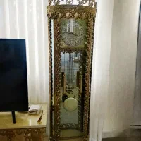 ساعت برنجی ایستاده