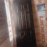 درب چوبی درحدنو کاملا سالم بدون قفل ودستگیره