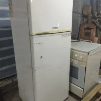 یخچال نیمه فریزر و گاز 5پنج شعله دوتا باهم 25