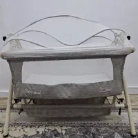 تخت گهواره کنار مادر درحد نونو
