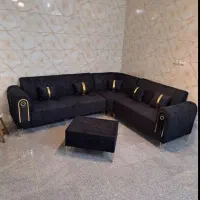 مبل الچستر ۶ نفره در رنگ بندی متنوع با میز وسط