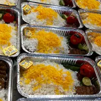 تهیه و توزیع غذای شرکتی و سازمانی