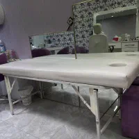تخت فشیال و مژه