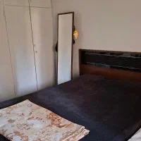 تخت و اینه