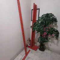 قفسه و پایه