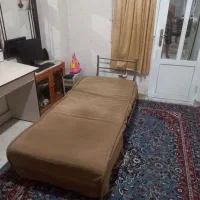 تخت تاشو فلزی