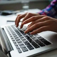 خدمات کافی نت و کامپیوتری آنلاین