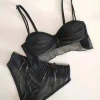 لباس زیر زنانه