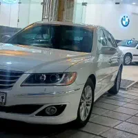 استخدام کارمند خانم