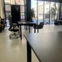 نیروی  خانم ابدارچی