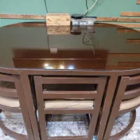 میز  ناهار خوری چوبی ۶ نفره کم جا + شیشه ۱۰ میل