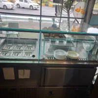 شوکیک و تاپینگ بستنی