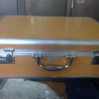 چمدان و گوشی نوکیا اصل