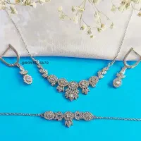 نمونه سرویس زنجیری نقره طرح طلا سفید