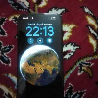 آیفون 16 معمولی