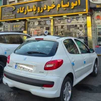 پژو 207i پانوراما اتومات و دنده tu5pصفر رنگبندی۴۰۴