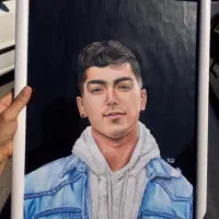کلاس اموزش چهره با مدادرنگ و طراحی چهره