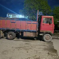 اتاق خاور
