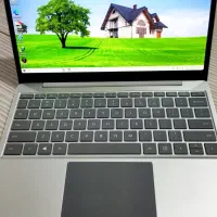 لبتاپ‌ سرفیس لمسی