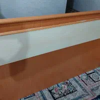 تختخواب چوبی