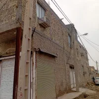 یک ملک تجاری بزرگ 3دهنه و 3 واحد خانه ملاشیه