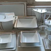 سرویس چینی ۱۸ نفره نو مناسب جهیزیه
