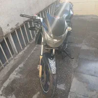 اپاچی ۱۸۰ مشکی