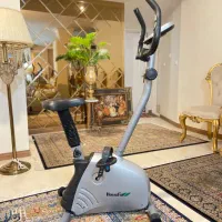 دستگاه دوچرخه ثابت برند housefit