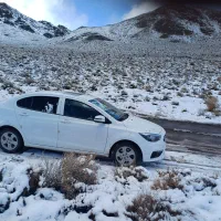 ماشین سواری شاهین مدل ۴۰۲