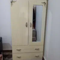 کمد لباس چوبی