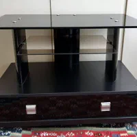 میز تلویزیون شیشه ام دی اف مشکی