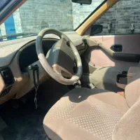 سالم و تمیز گلگیر عقب سمت چپ و صندوق رنگ دارد
