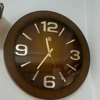 ساعت دیواری