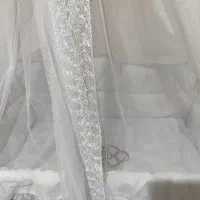 بغل تخت مادر