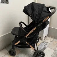 کالسکه بسیار تمیز و سالم در حد نو